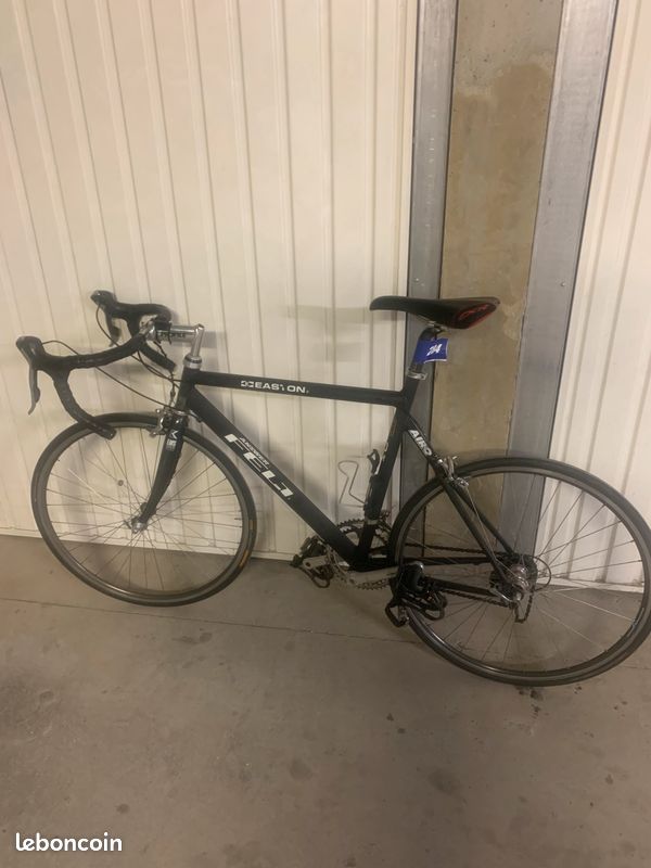 Vélo cycliste (image 1)