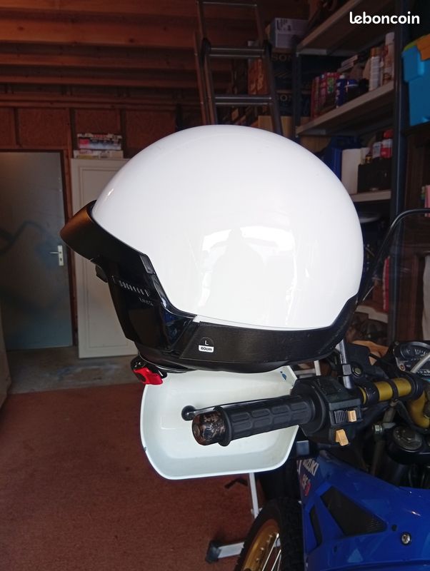 Casque moto (image 1)