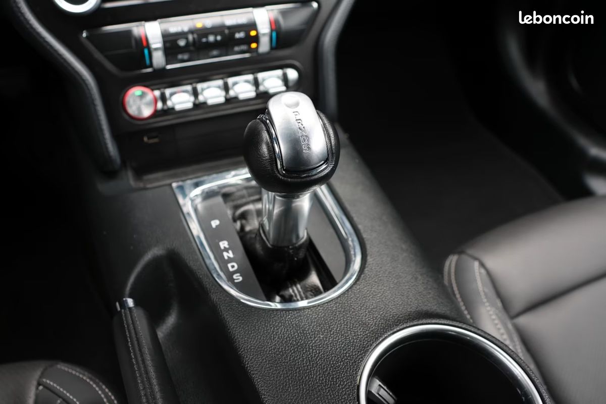 FORD Mustang EcoBoost Shelby GT500 Style 2.3 Turbo 314 ch – CarPlay – LED – Caméra (image 19)