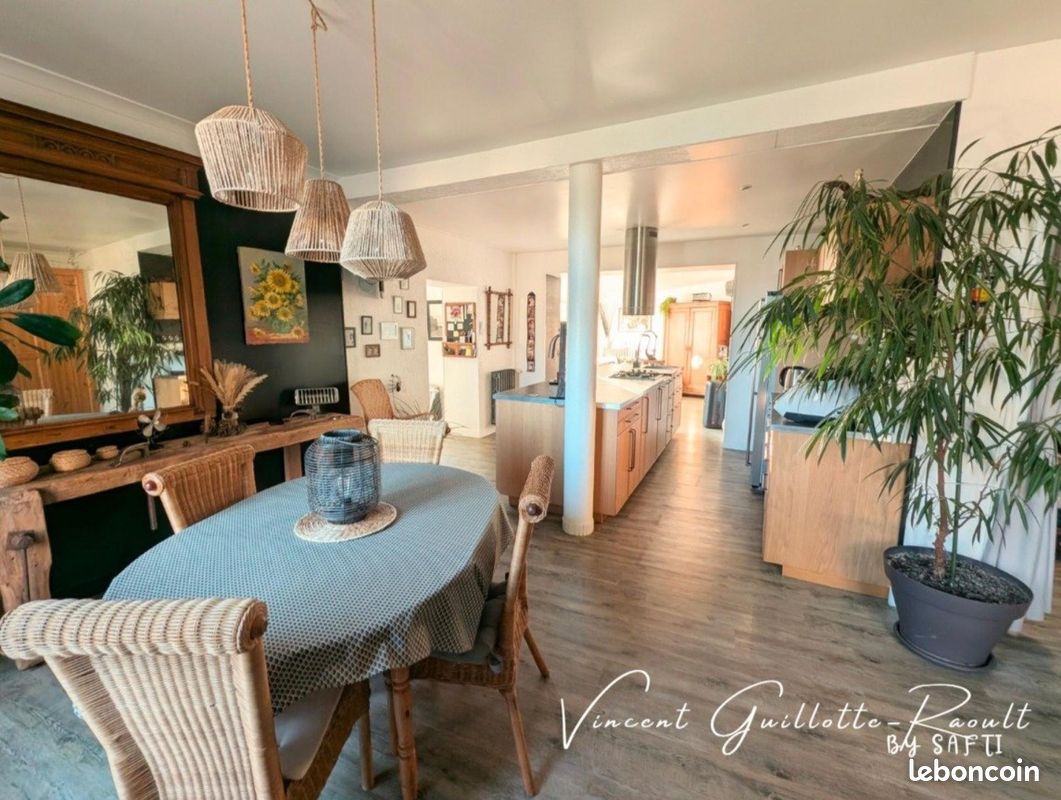 Maison 5 pièces 143 m² · à Brains · 143 m² · 336 000 €
