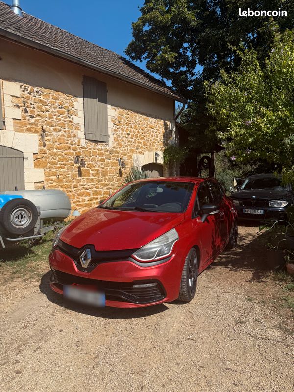 Clio 4rs (image 1)
