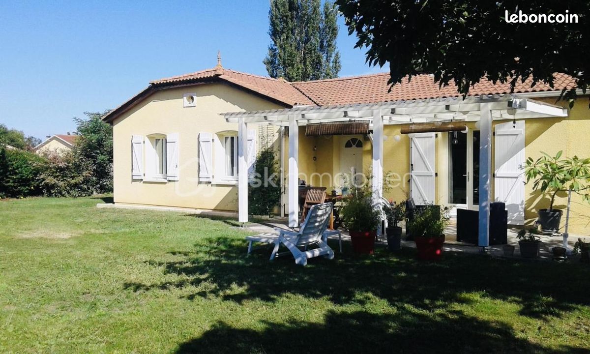 Maison 10 pièces 162 m² · à Pujo · 162 m² · 231 500 €