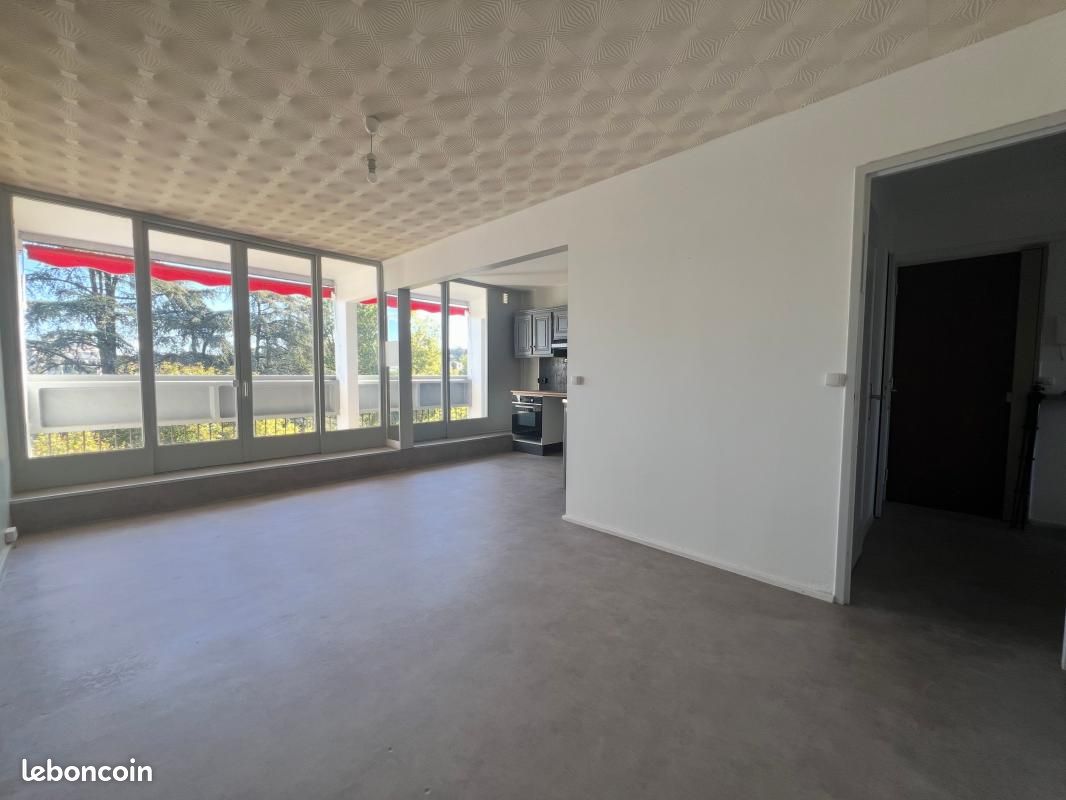 Appartement 4 pièces 65 m² · à Tassin-la-Demi-Lune · 65 m² · 190 000 €