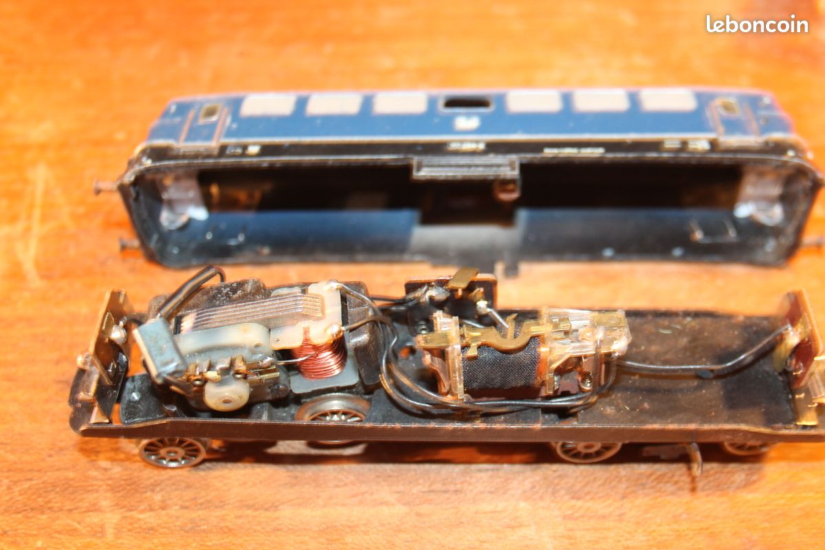 Loco Fleischmann DB 110234-2 pour pièce échelle HO (image 3)