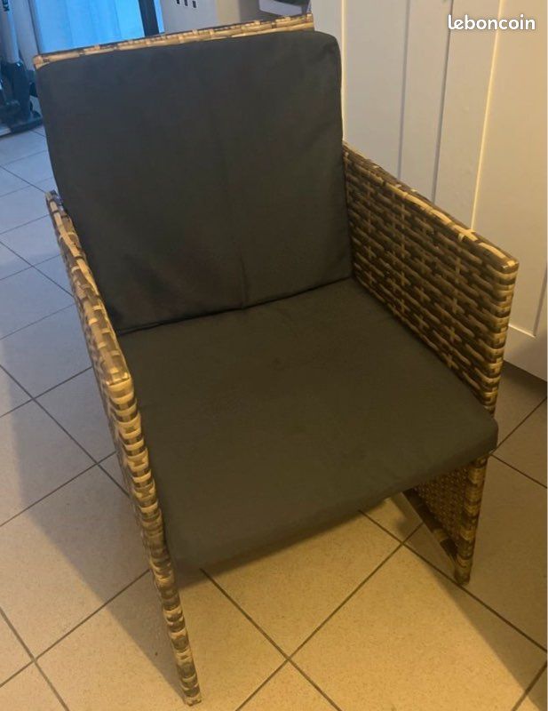 Urgent 🚨 Salon de jardin 6 à 10 pers. Tectake (image 8)
