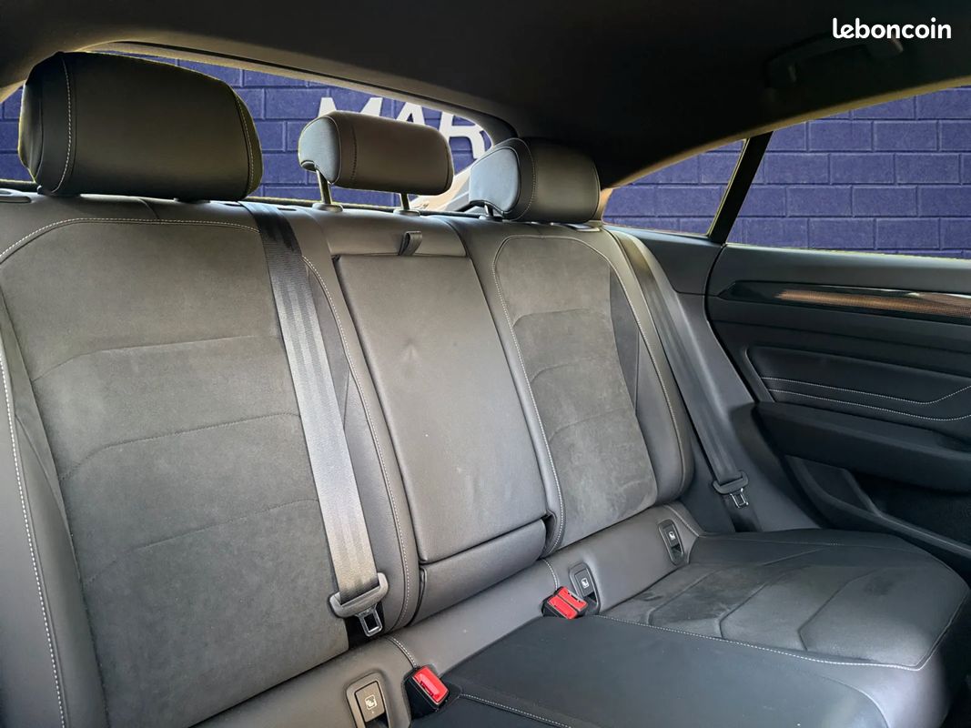 VOLKSWAGEN Arteon 2.0 D 150ch R-Line - 2022 - Toit ouvrant - Suivi complet - Toit ouvrant - Sièges chauffants (image 11)