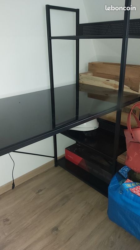 Bureau (image 4)