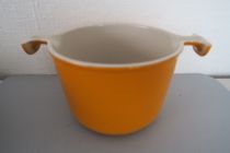 Brown Le Creuset Enzo Mari Fondue Pot. Free ship to 48 States