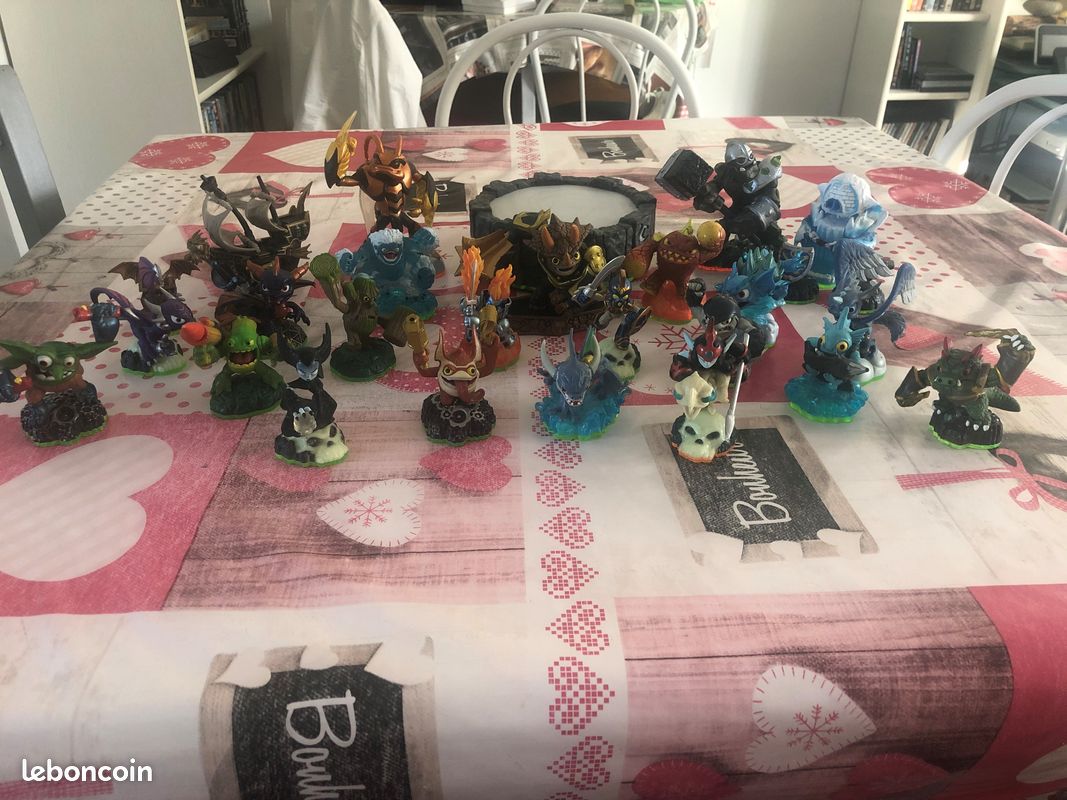 Skylanders (image 1)