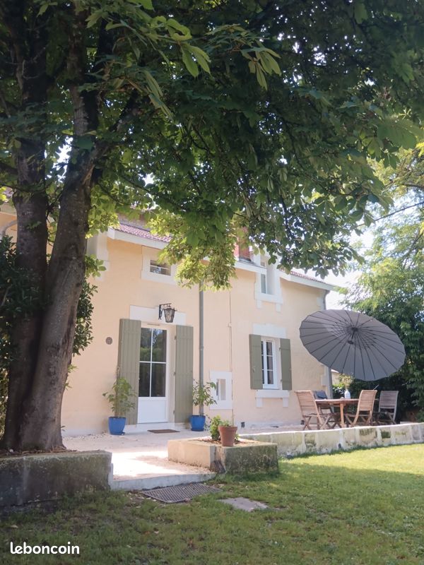 Maison 7 pièces 160 m² · à Ribérac · 160 m² · 300 000 €