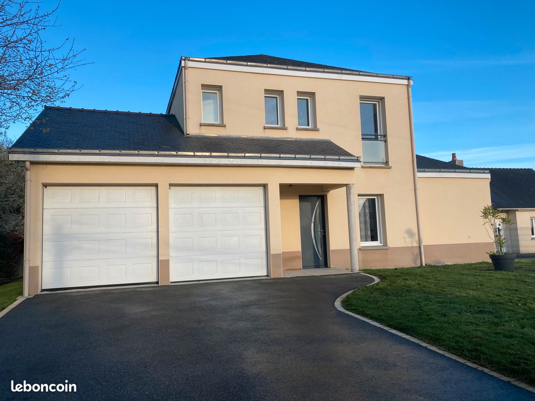 Maison 6 pièces 147 m² · à Petit-Mars · 147 m² · 359 000 €