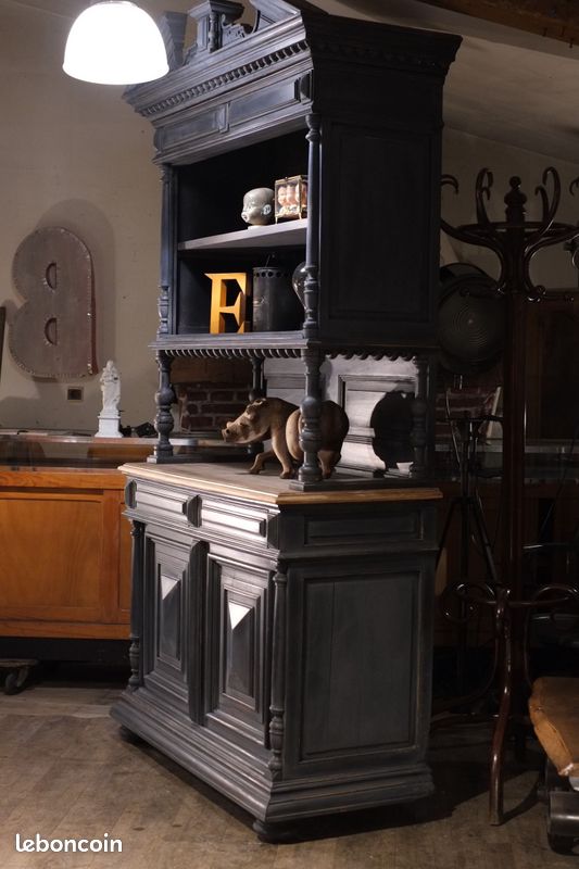 Meuble Buffet Style Henri II, Relooké Et Patiné Gris Et Blanc, L.140 Cm (occasion)