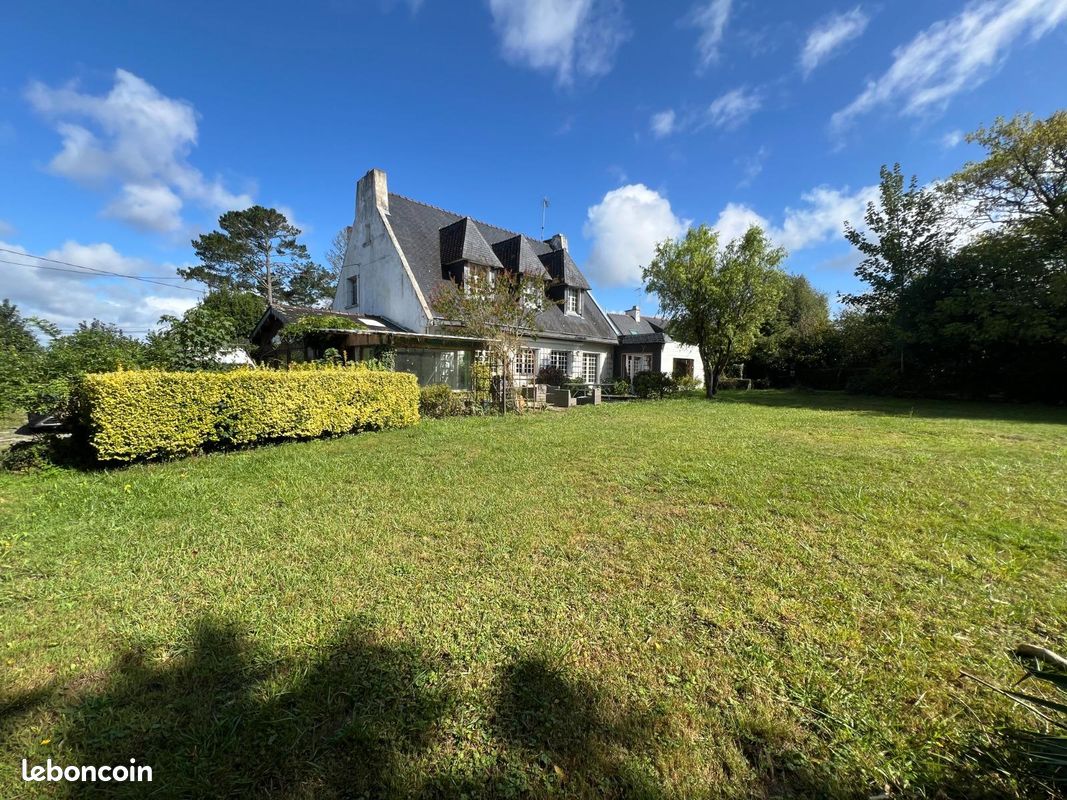Maison 6 pièces 221 m² · à Saint-Évarzec · 221 m² · 314 600 €