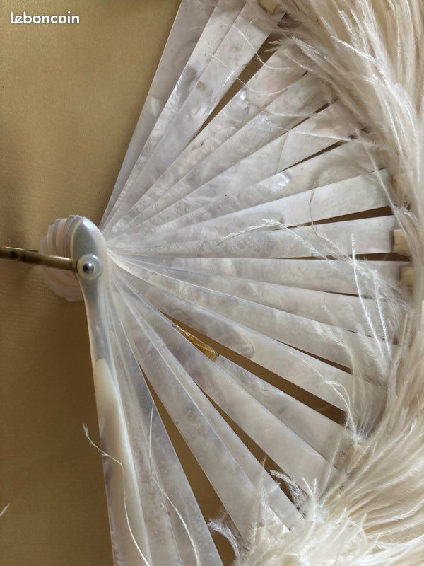 Eventail plumes d’autruche (image 2)