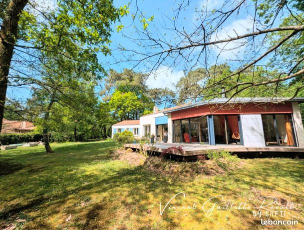 Propriété 5 pièces 190 m²