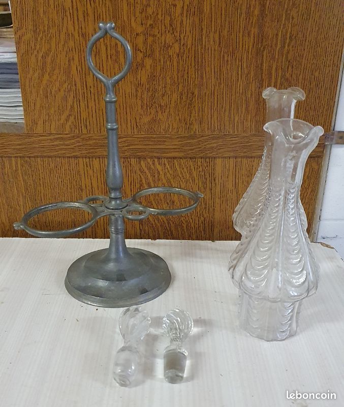 Vinaigrier en verre ancien (image 3)