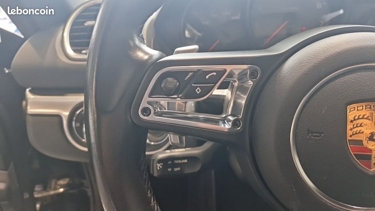 Porsche 718 Cayman S (image 10)