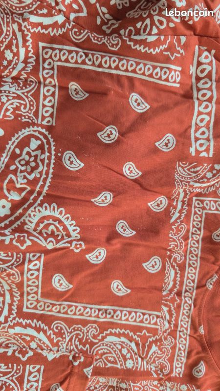 H&M Men's Oversized T-Shirt / Orange Bandana Paisley Cotton Stretch / Size M (image 3)