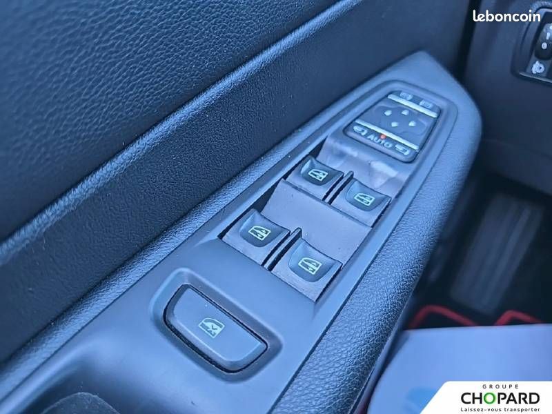 Renault Captur TCe 120 Energy EDC Intens (image 14)