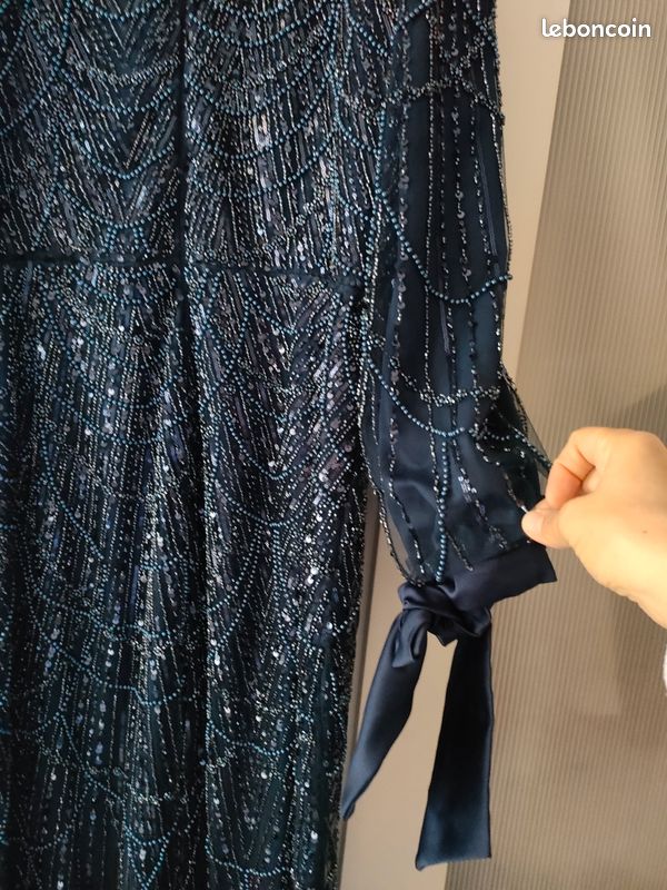 Robe soirée perles bleu marine 42 (image 9)
