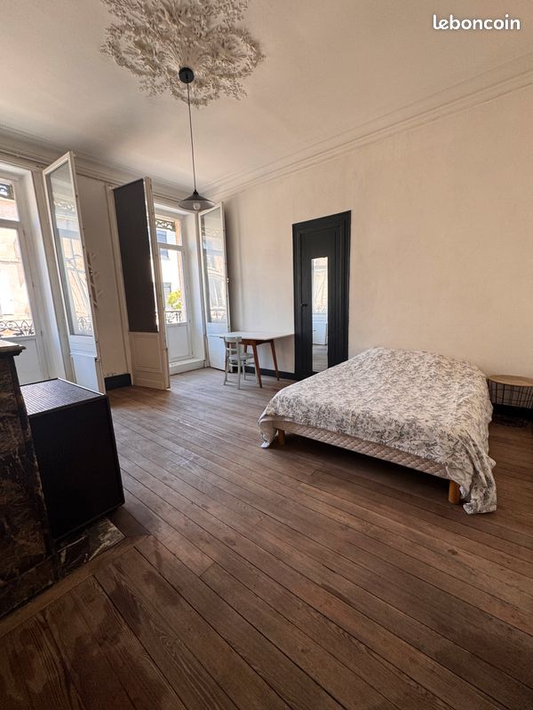 Appartement 4 pièces 130 m² · à Bordeaux · 130 m² · 1 630 €/mois