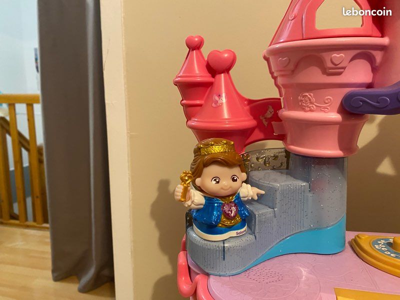 Château Fisher price (image 2)