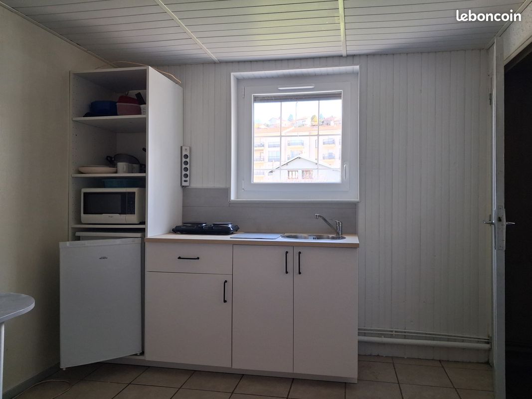 Appartement 1 pièce 20 m² · à Villars · 20 m² · 420 €/mois
