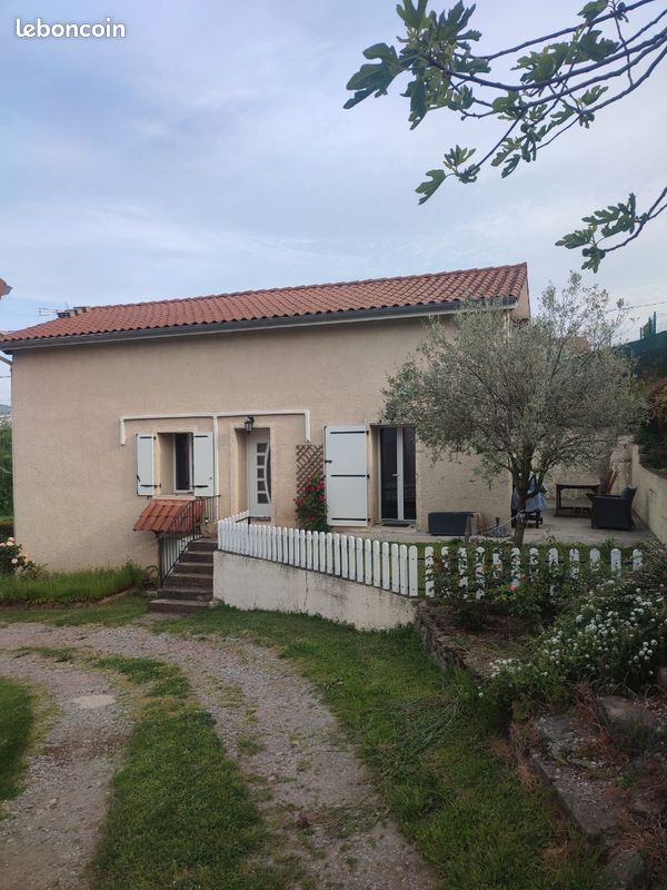 Maison 4 pièces 110 m² · à Saint-Paul-en-Jarez · 110 m² · 320 000 €