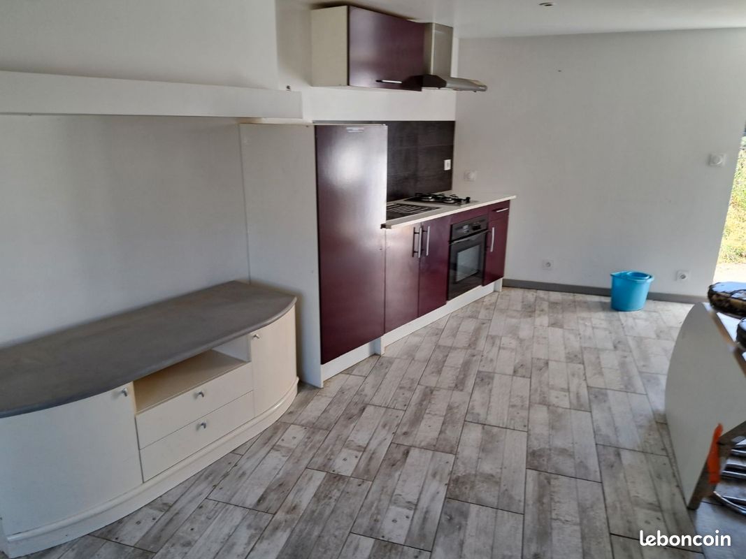 Maison 2 pièces 50 m² · à Vallons-de-l'Erdre · 50 m² · 600 €
