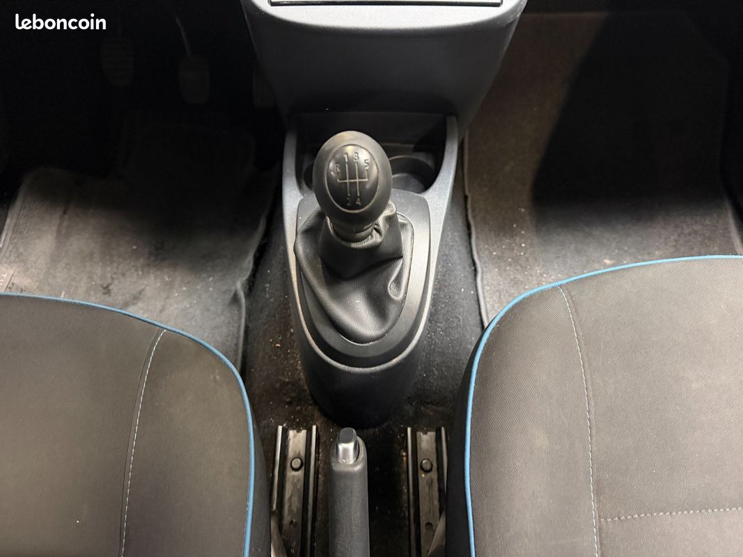 RENAULT TWINGO II 1.2 16v 75 CV eco2 Life + BLUETOOTH + USB + ISOFIX (image 15)