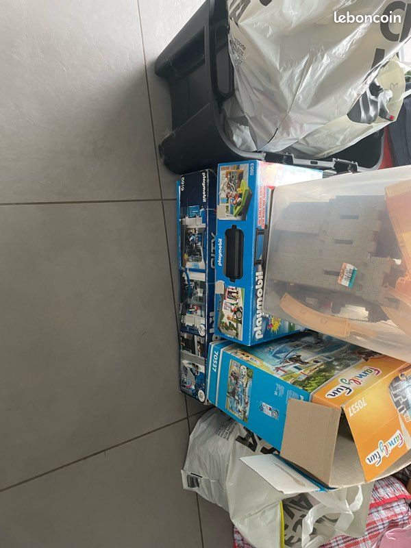À vendre énorme lot Playmobil (image 9)