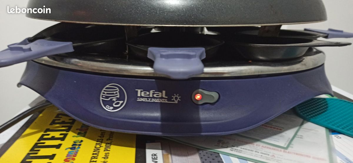Appareil à Raclette Tefal Store'inn 8 Personnes - 1050W, Plaque Crêp'party, Antiadhésif Powerglide
