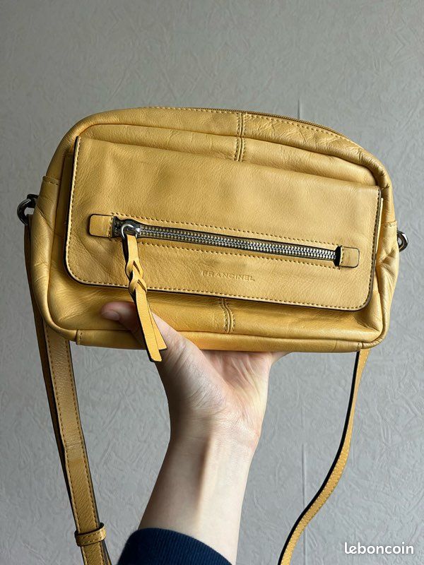 Sac à bandoulière Francinel en cuir jaune Accessoires Bagagerie
