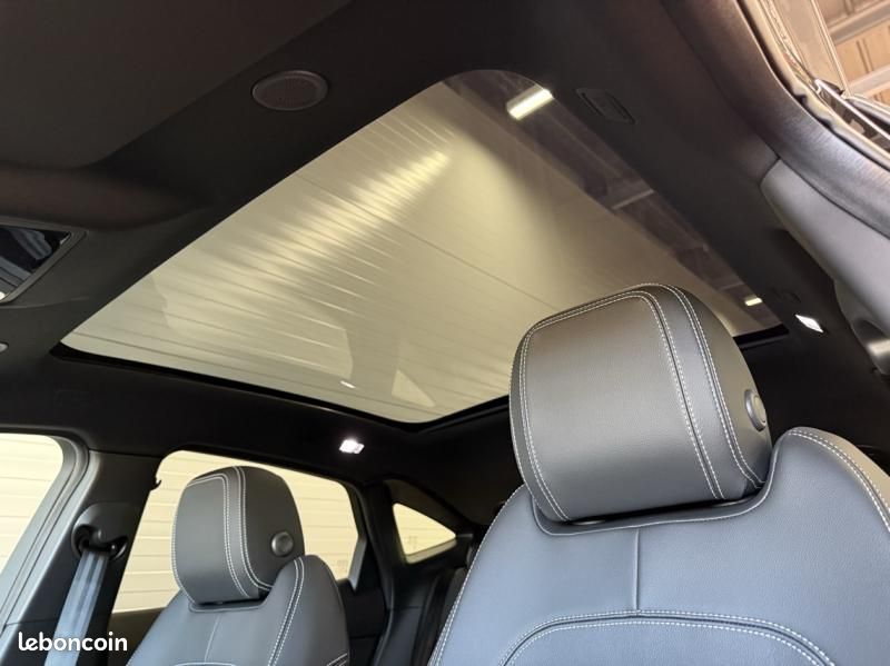 Jaguar E-Pace P270e PHEV 269ch R-Dynamic SE (image 9)