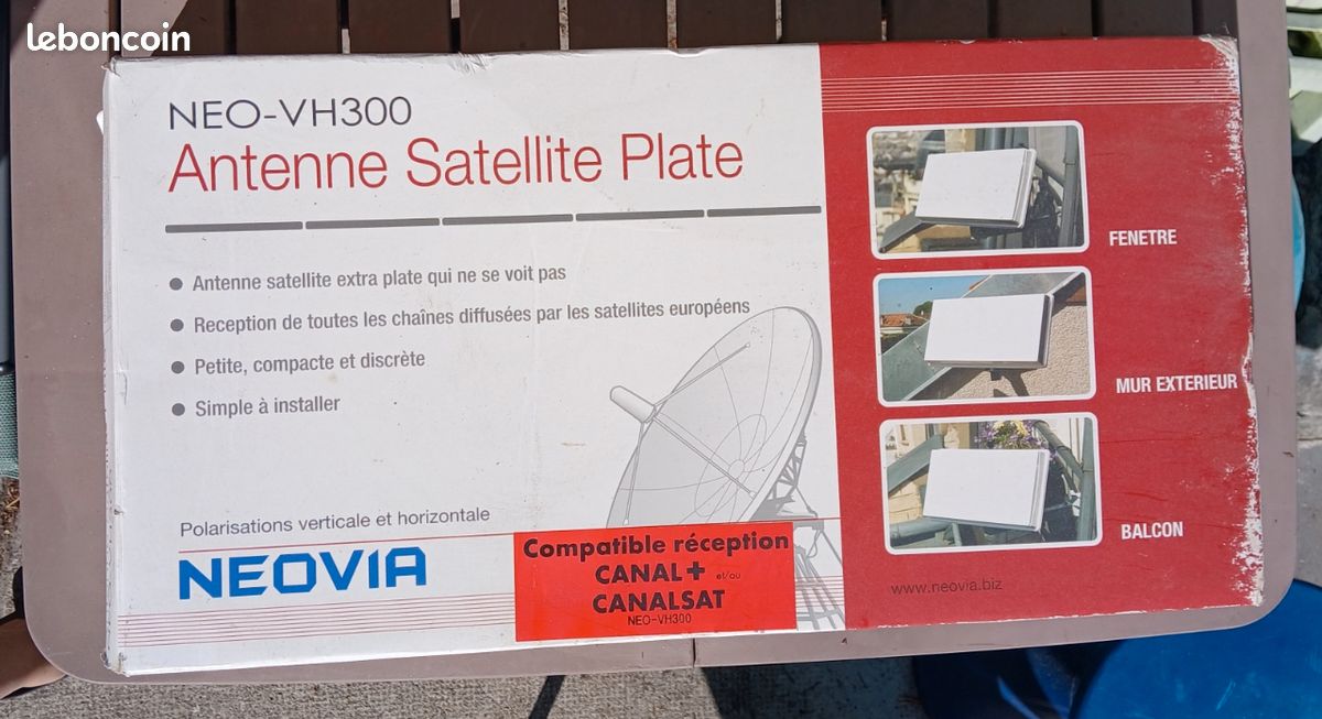 Antenne satellite plate (image 1)