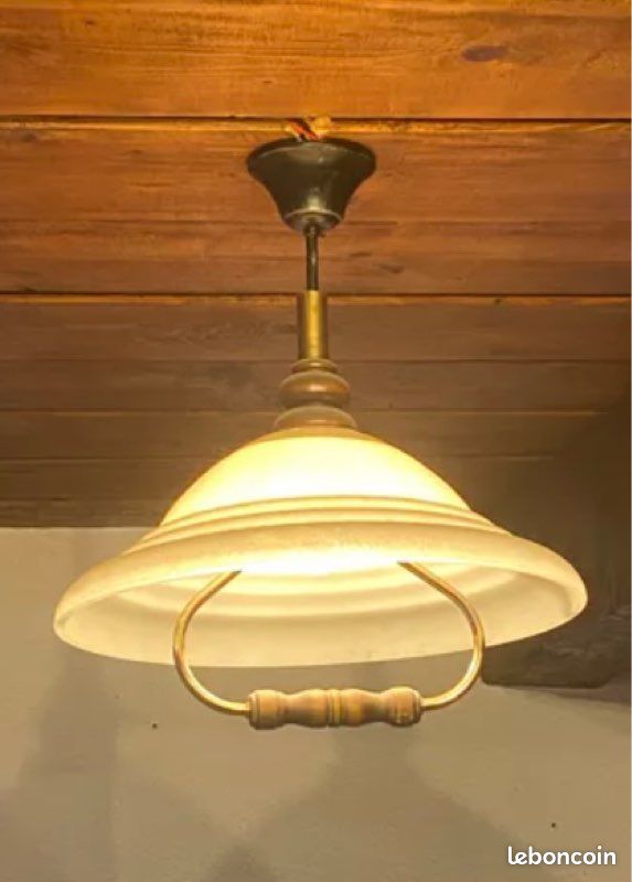 Suspension en verre soufflé (image 1)
