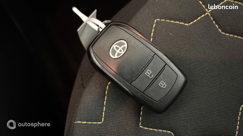 Toyota Aygo X 1.0 VVT-i 72ch Air Collection S-CVT MY23 (image 16)