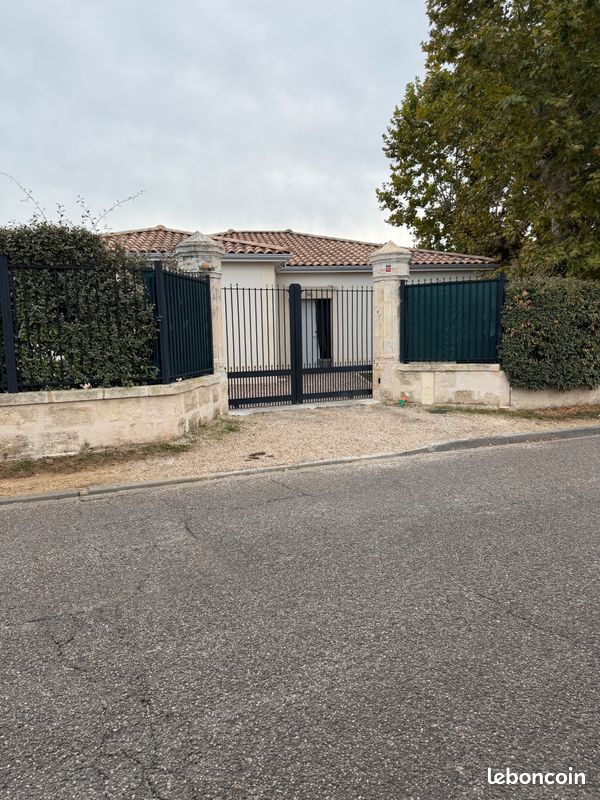 Maison 4 pièces 130 m² · à Villenave-d'Ornon · 130 m² · 1 880 €/mois
