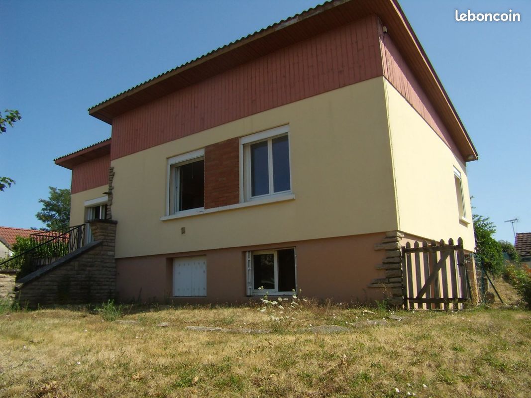 Maison 6 pièces 81 m² · à Varennes-le-Grand · 81 m² · 154 000 €
