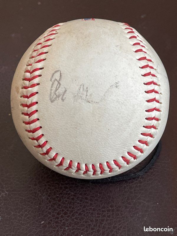 Balle de baseball match des expos à montréal avril 1997 - Collection