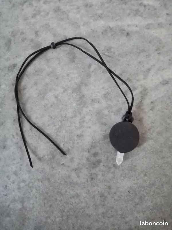 Bijou Celtic (fantaisie) avec un cristal et une pierre bleu (image 3)