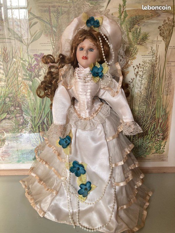 Grande Poupée Ancienne En Porcelaine – 53 Cm, Collection, état Correct
