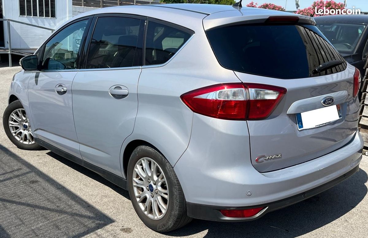 FORD C-Max 2 /1.6 TDCi 115 cv* Finition Titanium / Embrayage neuf / Toit panoramique (image 2)