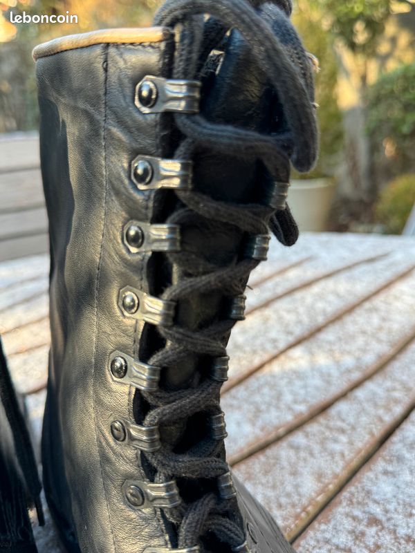 Bottines Rangers en cuir noir neuves– Fabrication Italienne – Style Combat Boots (image 7)