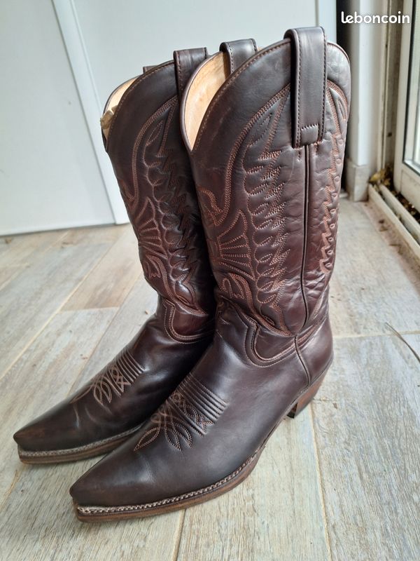 Nuage 2025 Nuage Rouge Santiag Santiag Sendra 2073 Chaussures