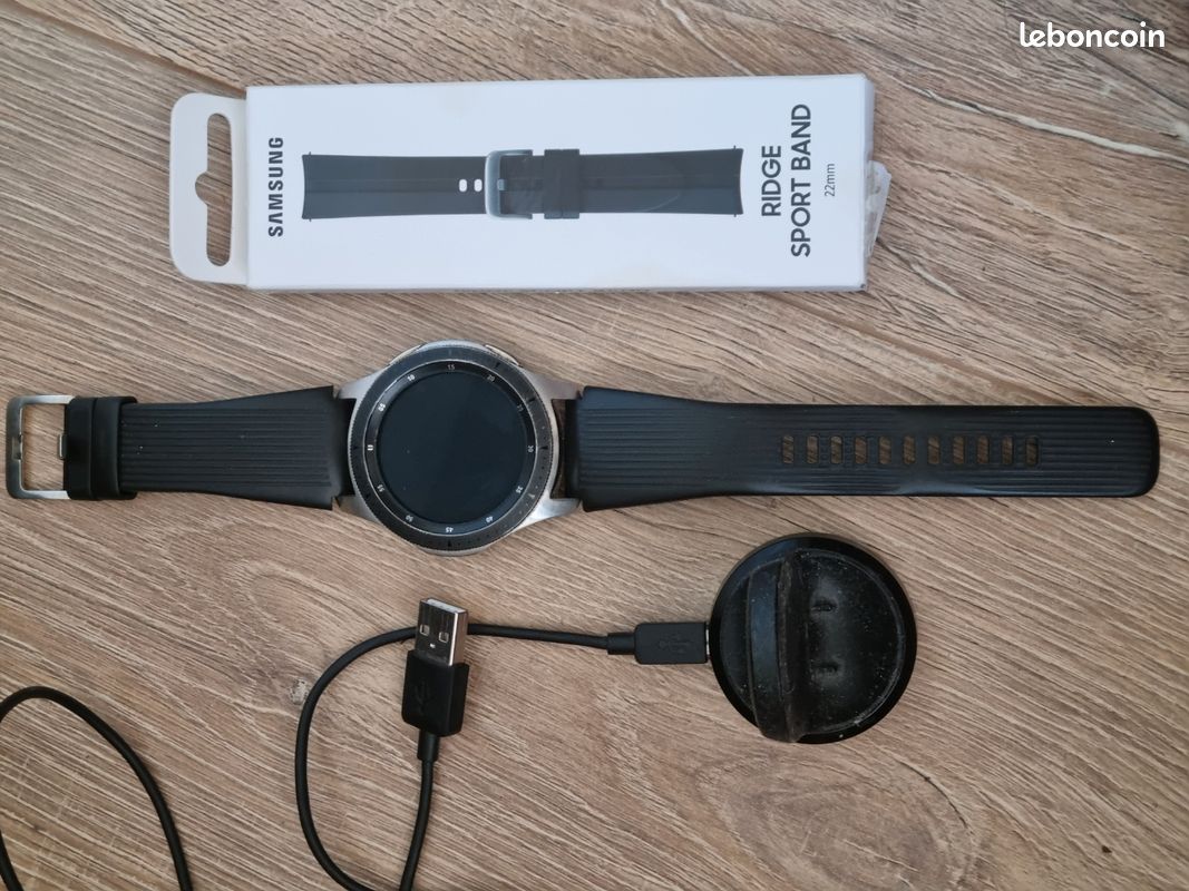 Samsung Galaxy Watch (image 1)
