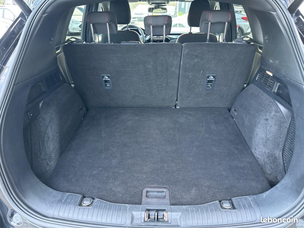 Ford Kuga 1.5 EcoBlue 120 S&S BVA8 ST-Line (image 8)