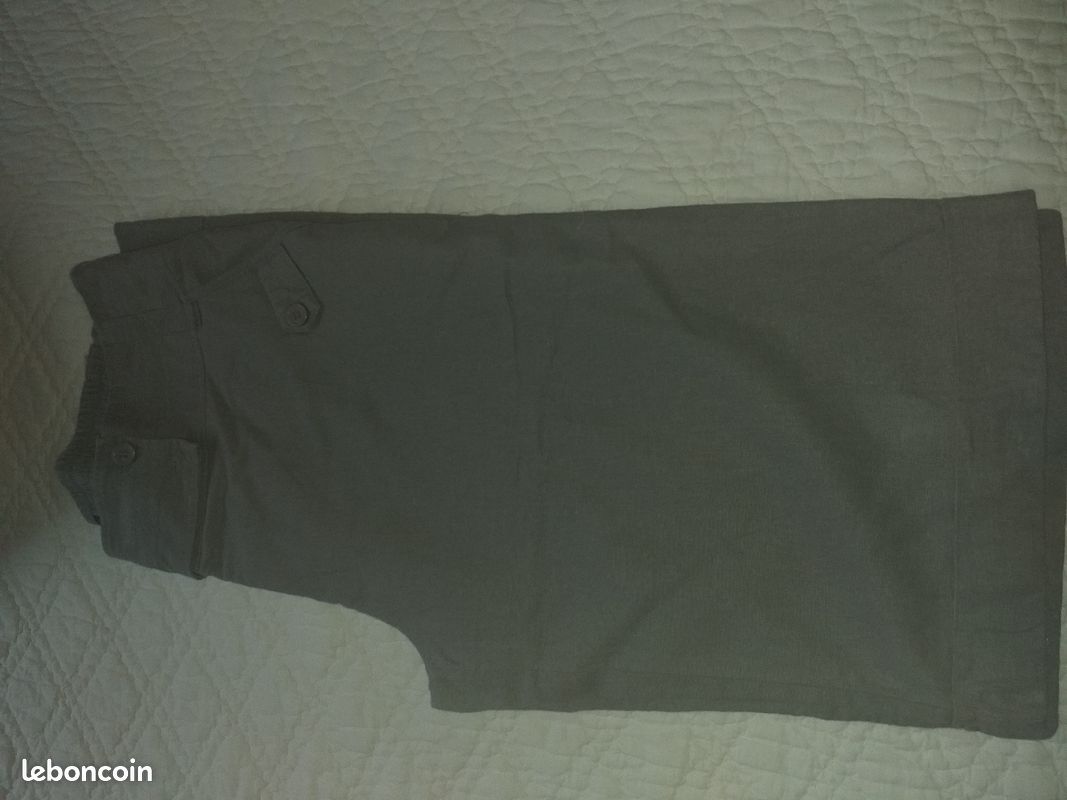 Lot de vêtements pas c (image 7)