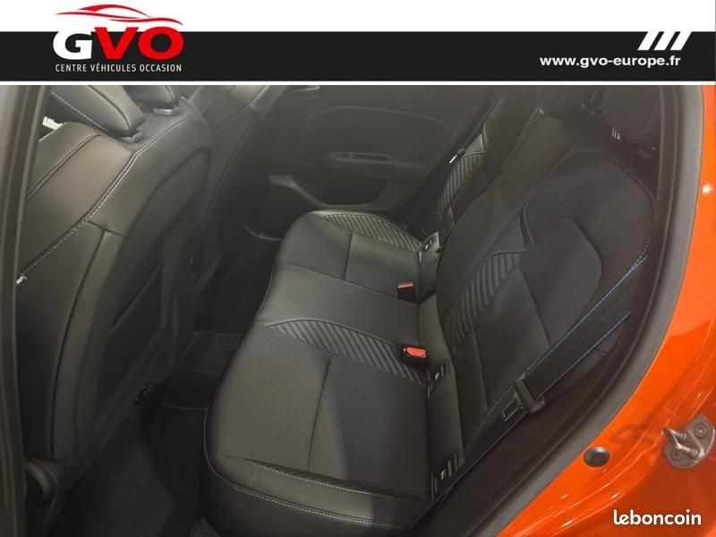 Renault Clio 1.6 E-Tech 145ch full hybrid esprit Alpine (image 14)