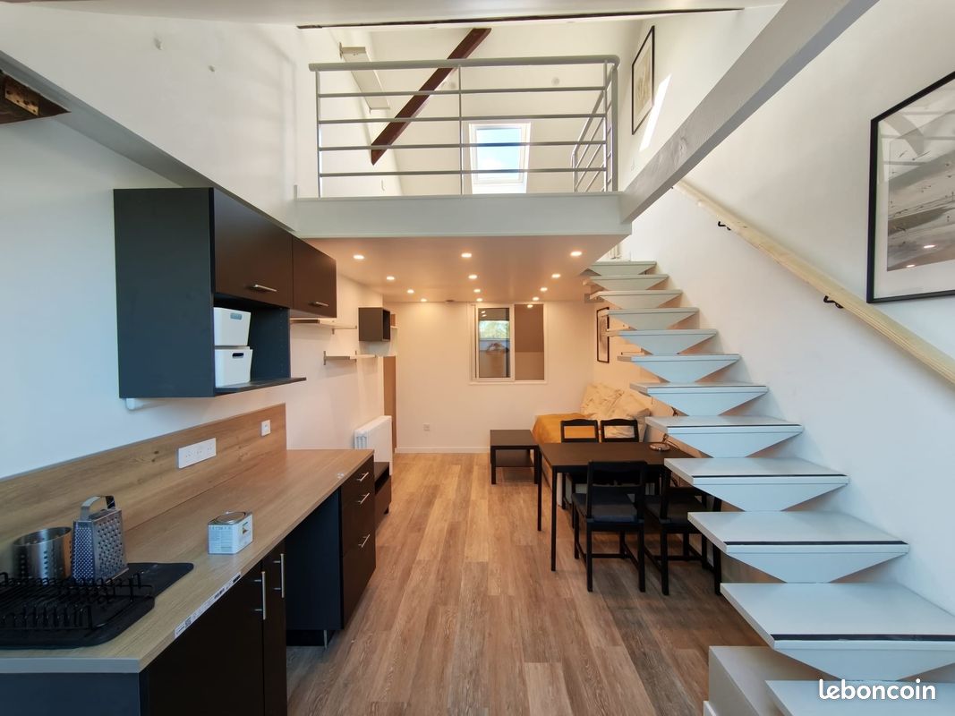 Appartement 2 pièces 35 m² · à Corbeil-Essonnes · 35 m² · 910 €/mois